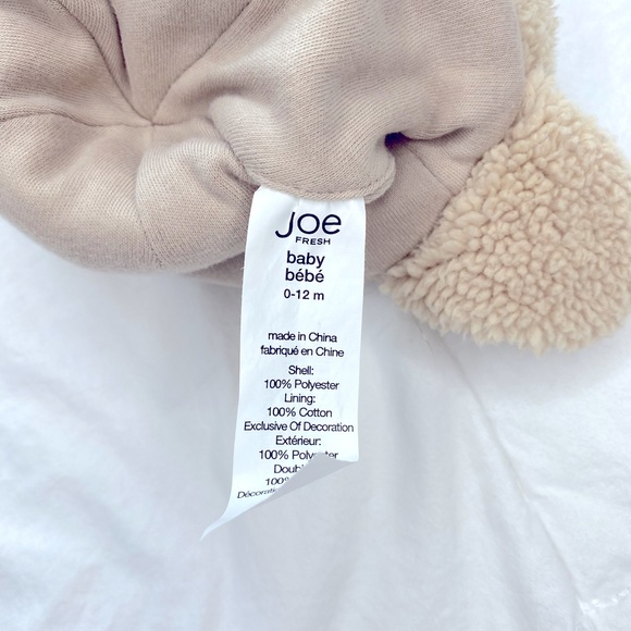 Hat & Mittens Set - Picture 3 of 3